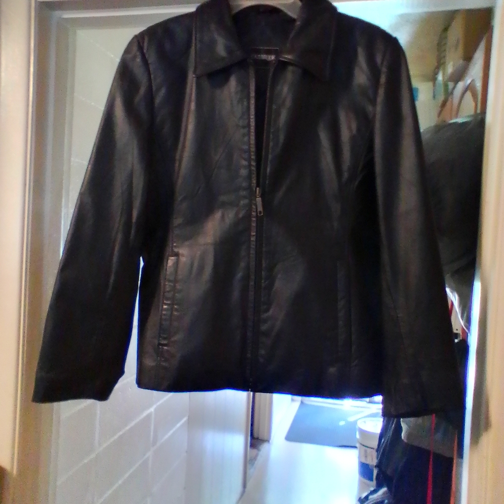 Elegant Black Leather Jacket for Women